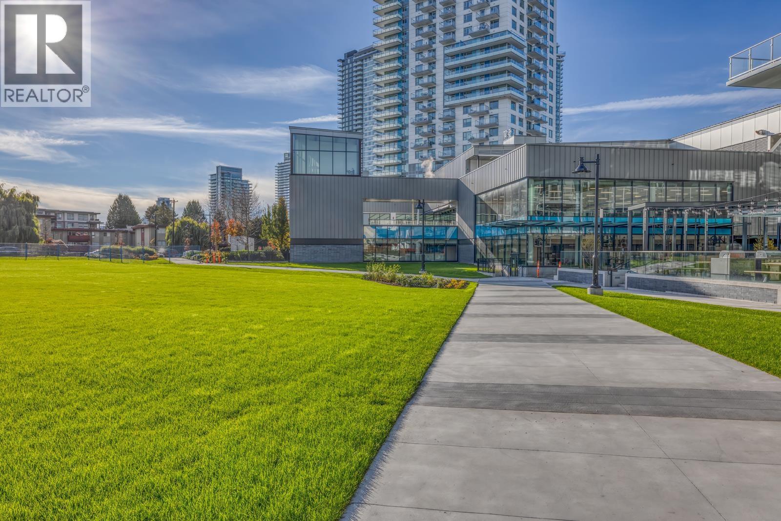 311 618 LANGSIDE AVENUE, Coquitlam