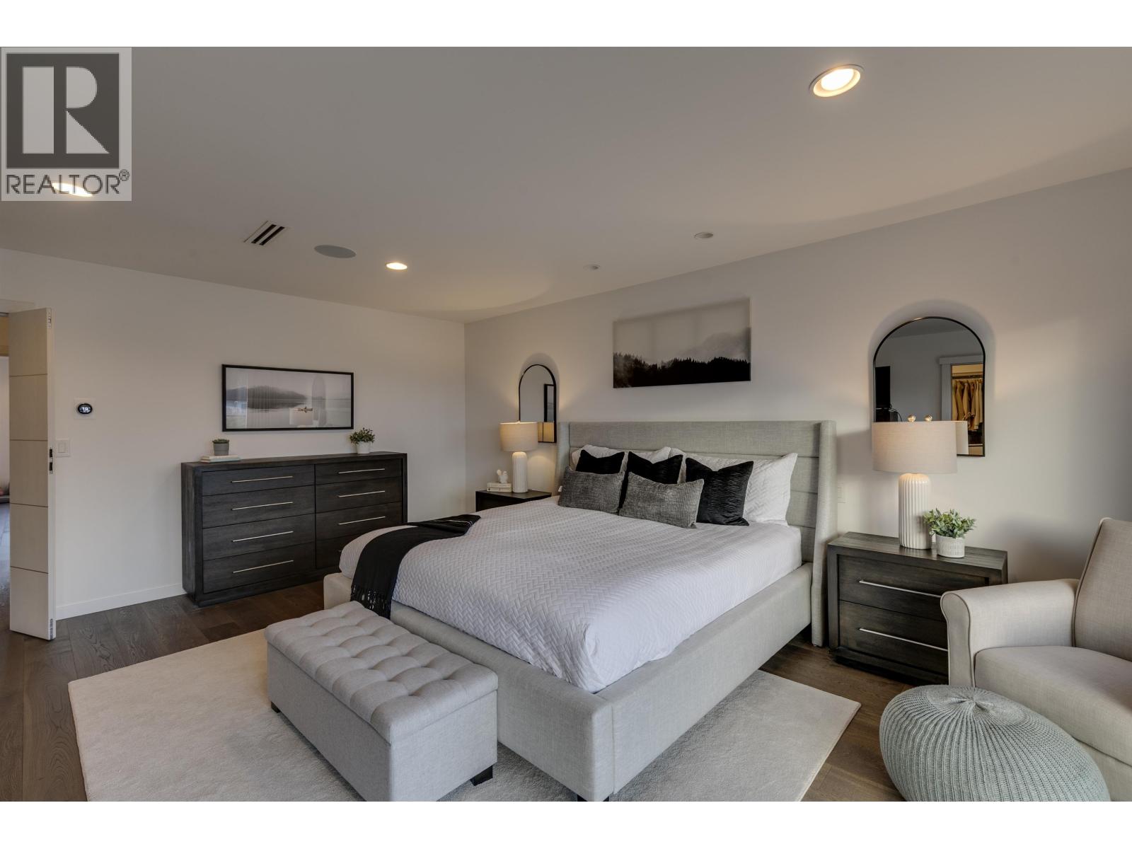 2146 KUGLER AVENUE, Coquitlam