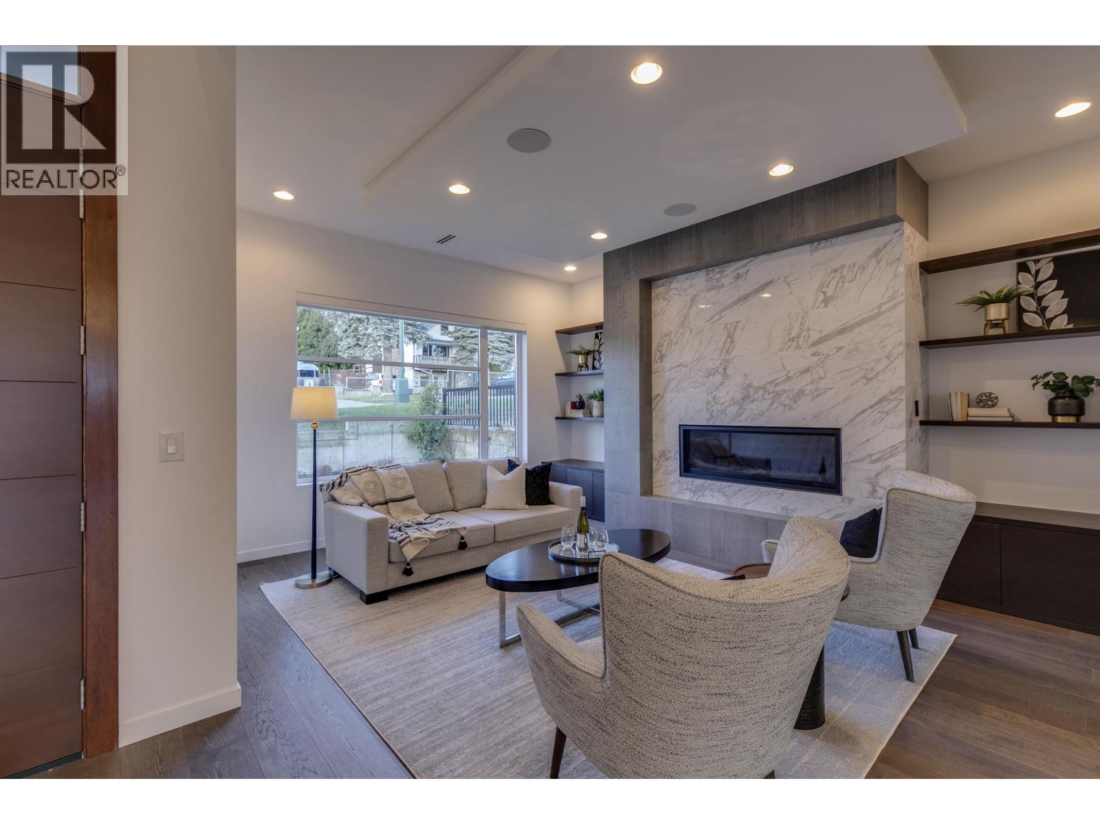 2146 KUGLER AVENUE, Coquitlam