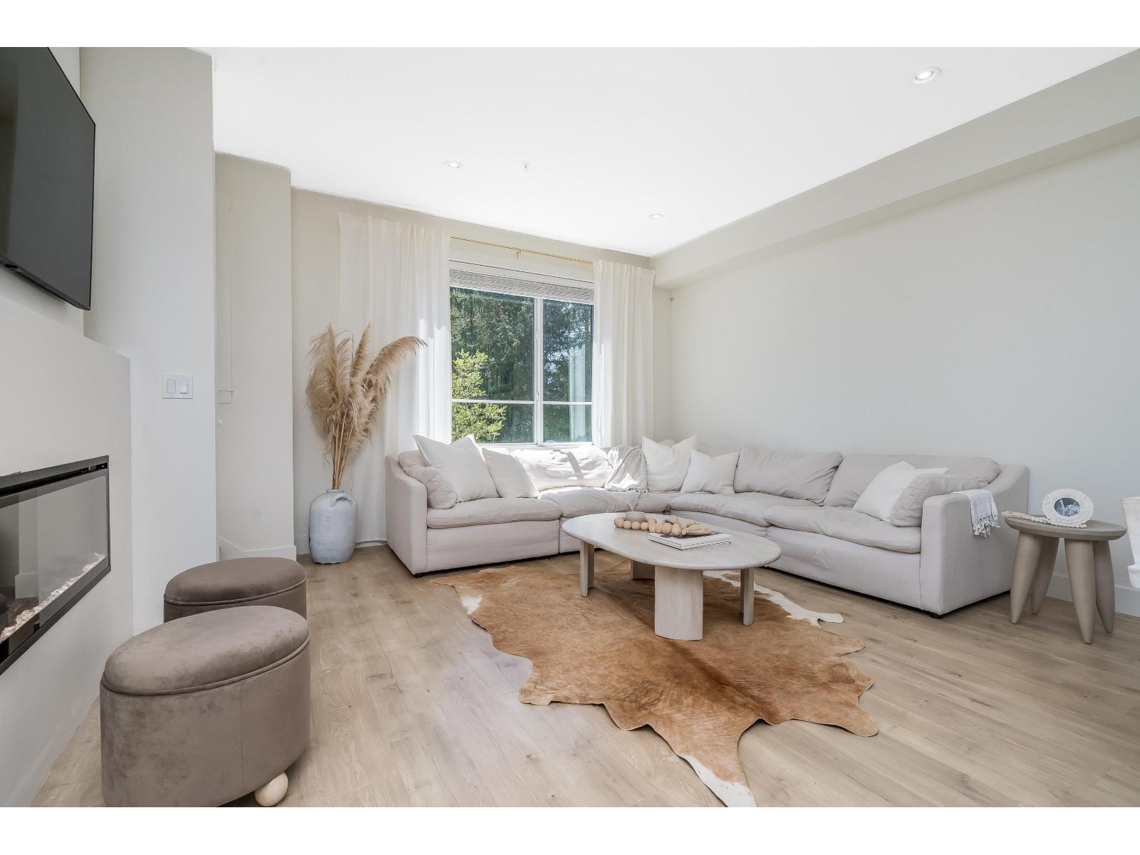 53 19897 75A AVENUE, Langley