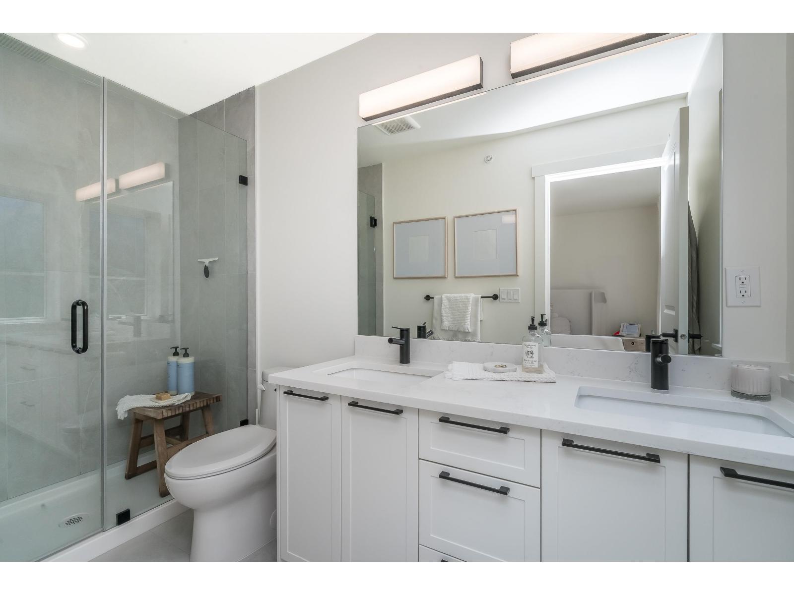 53 19897 75A AVENUE, Langley