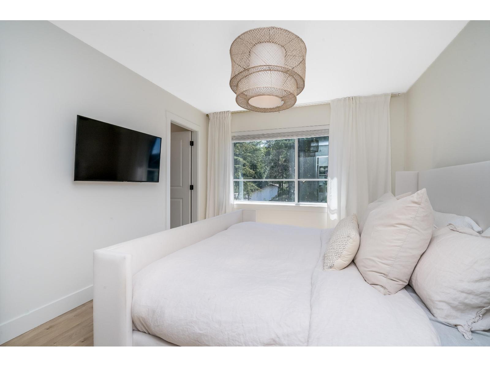 53 19897 75A AVENUE, Langley