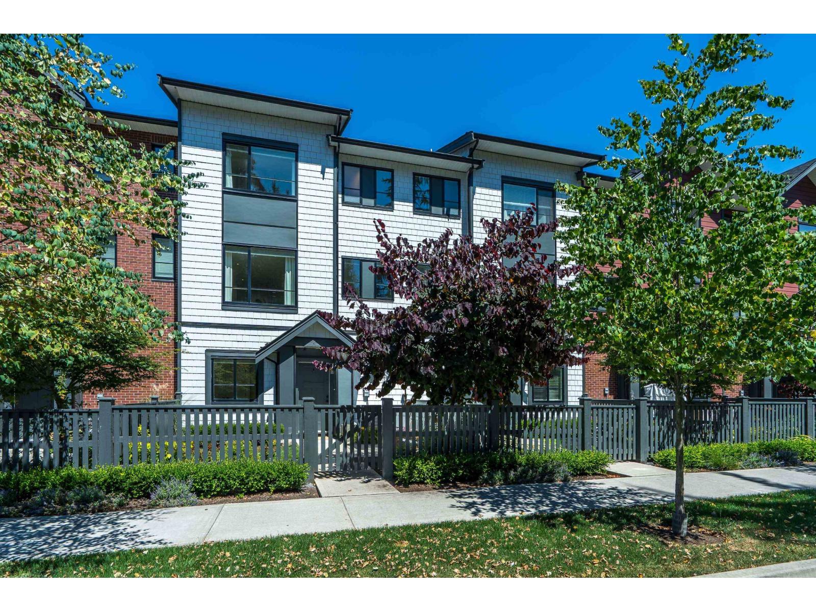 53 19897 75A AVENUE, Langley