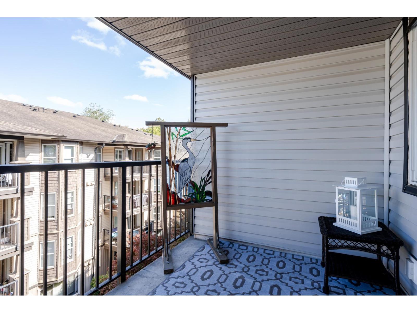 409 5474 198TH STREET, Langley