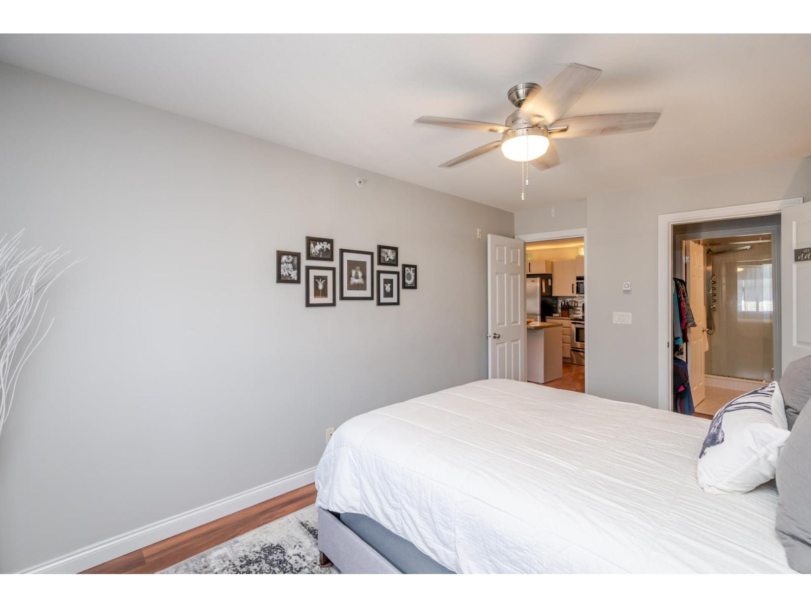 409 5474 198TH STREET, Langley