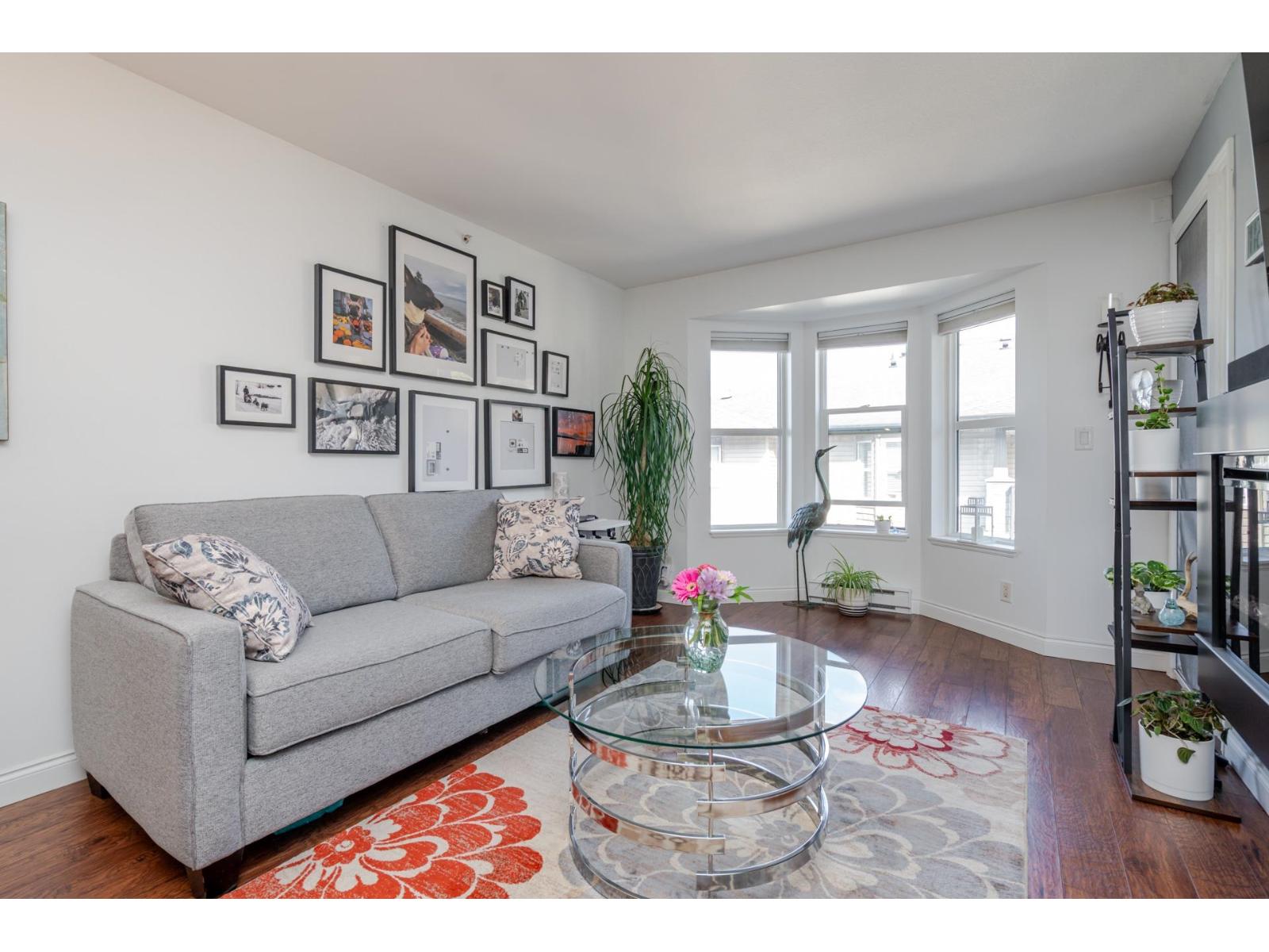 409 5474 198TH STREET, Langley