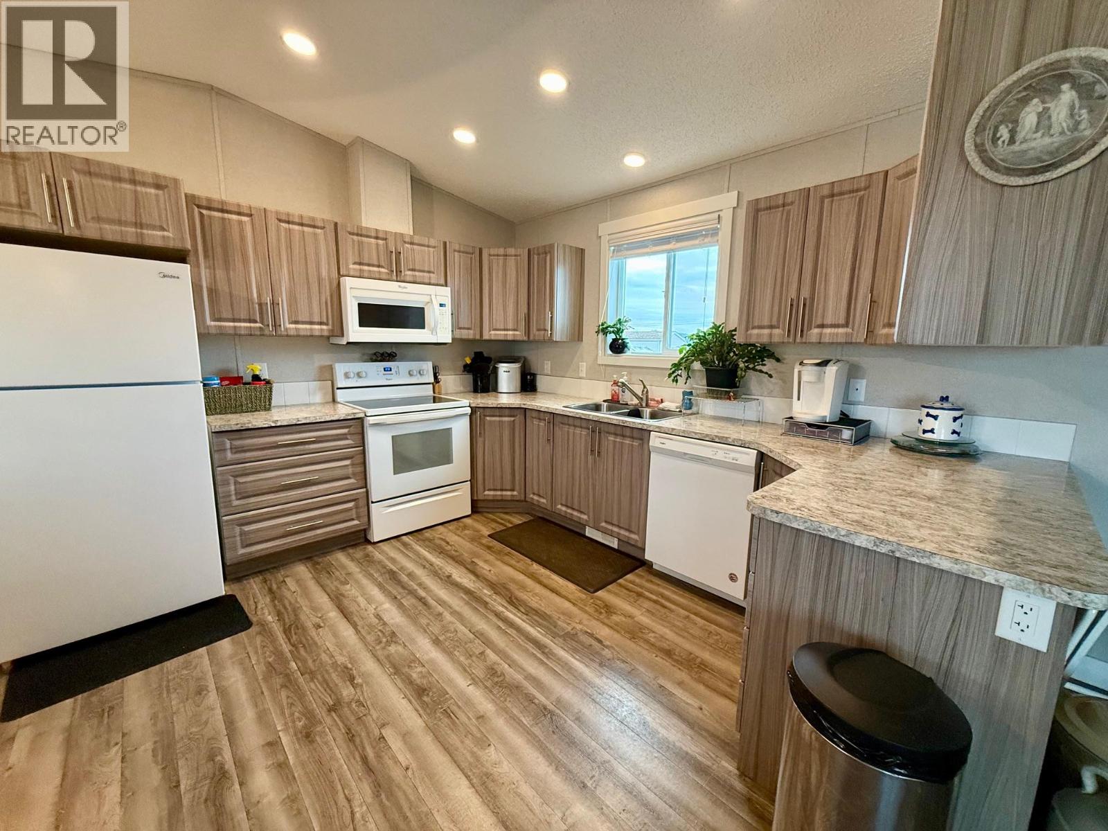 3591 Old Vernon Road Unit# 205, Kelowna