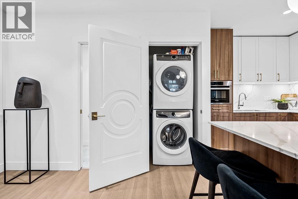 1022 ODLUM DRIVE, Vancouver