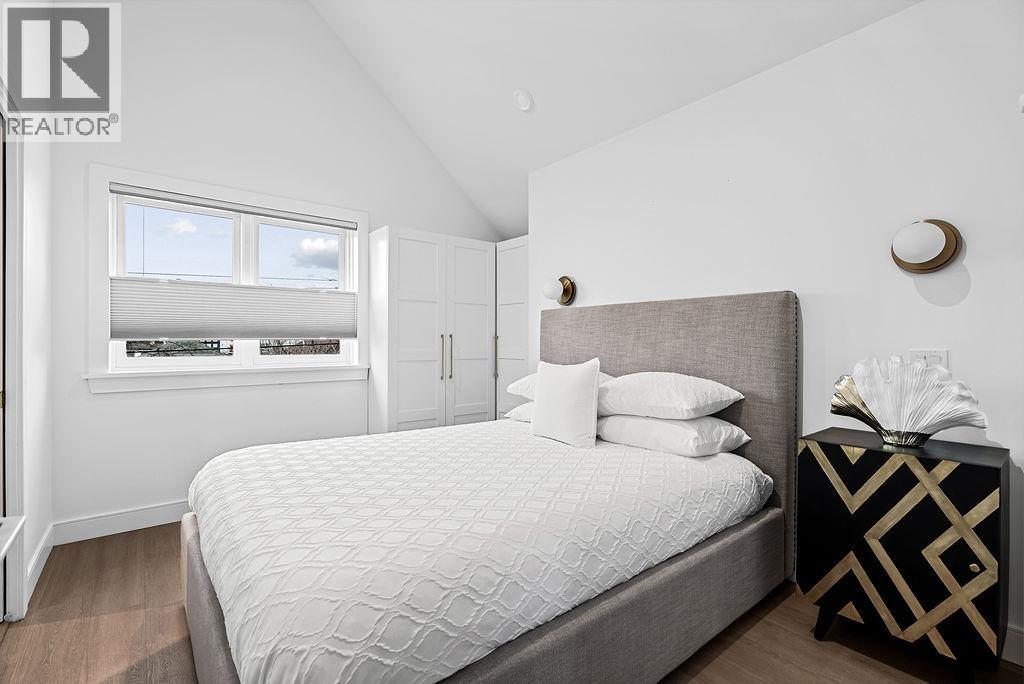 1022 ODLUM DRIVE, Vancouver