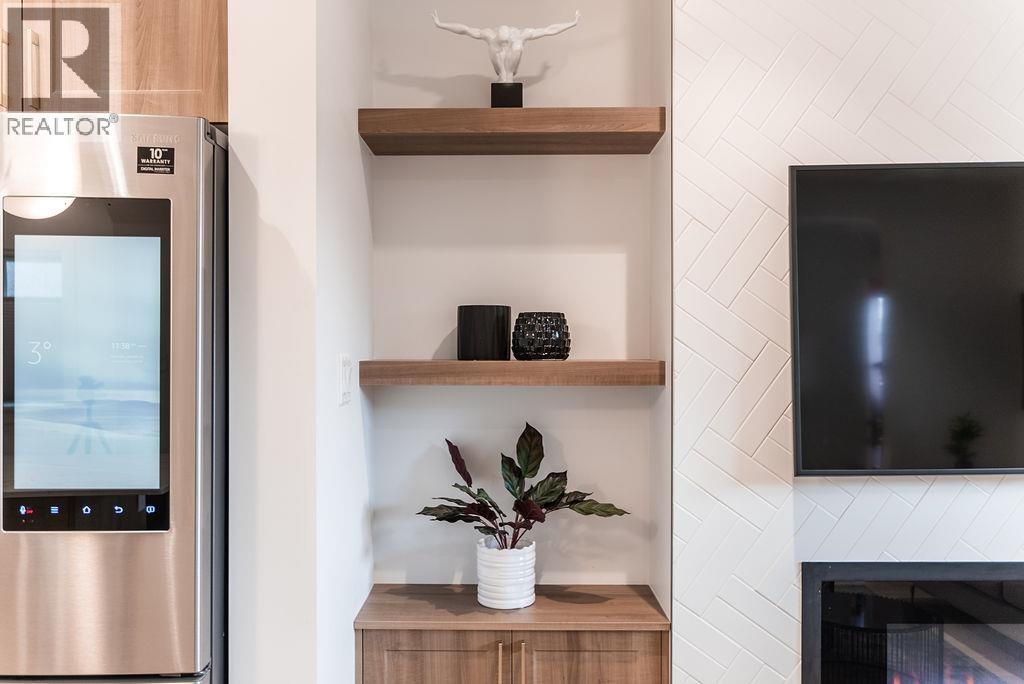 1022 ODLUM DRIVE, Vancouver