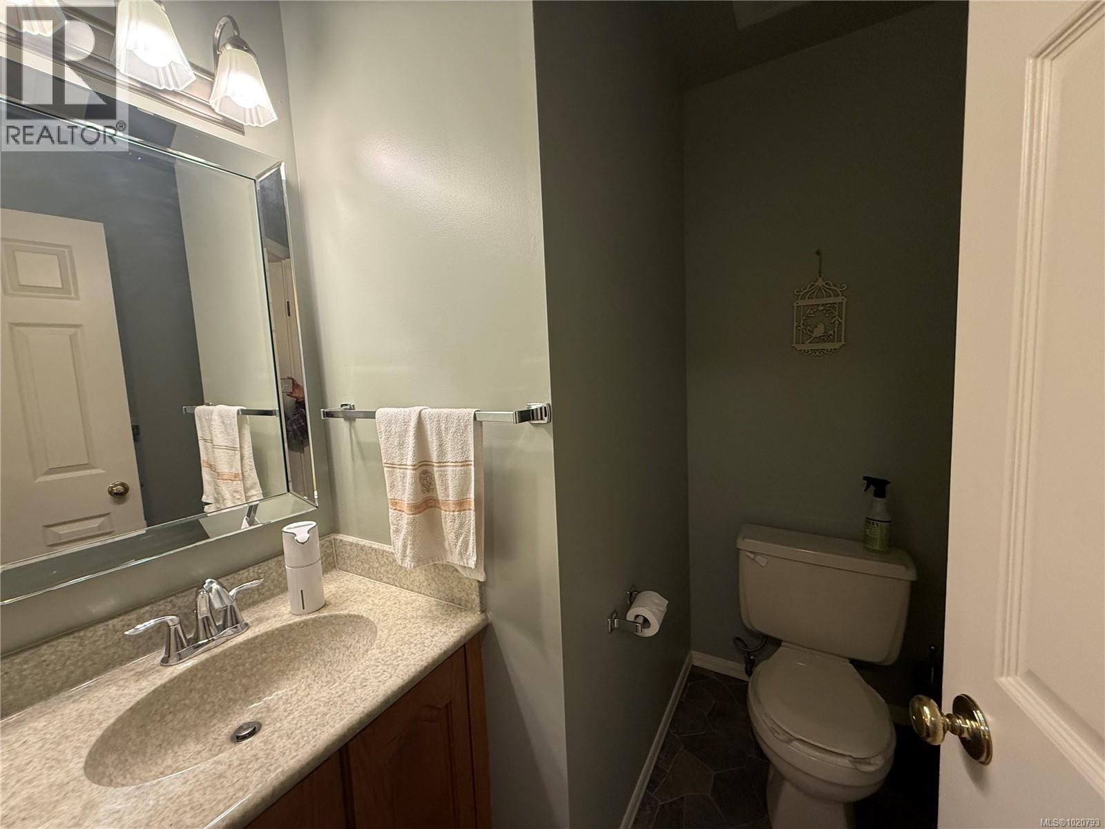 1509 Lynnfield Pl, Saanich