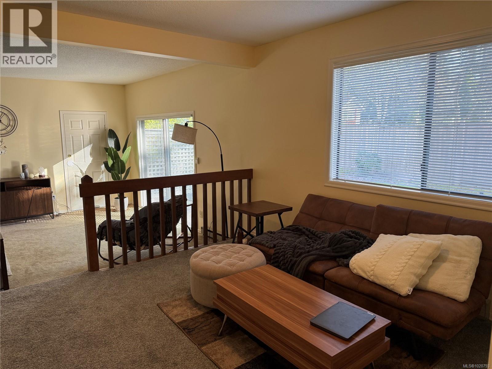 1509 Lynnfield Pl, Saanich