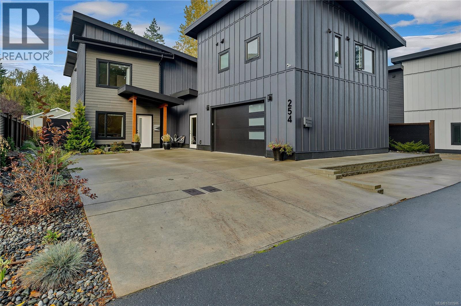 254 Twillingate Rd, Campbell River