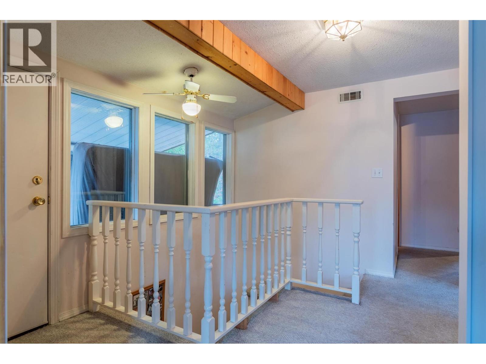 2071 Massie Road, Christina Lake