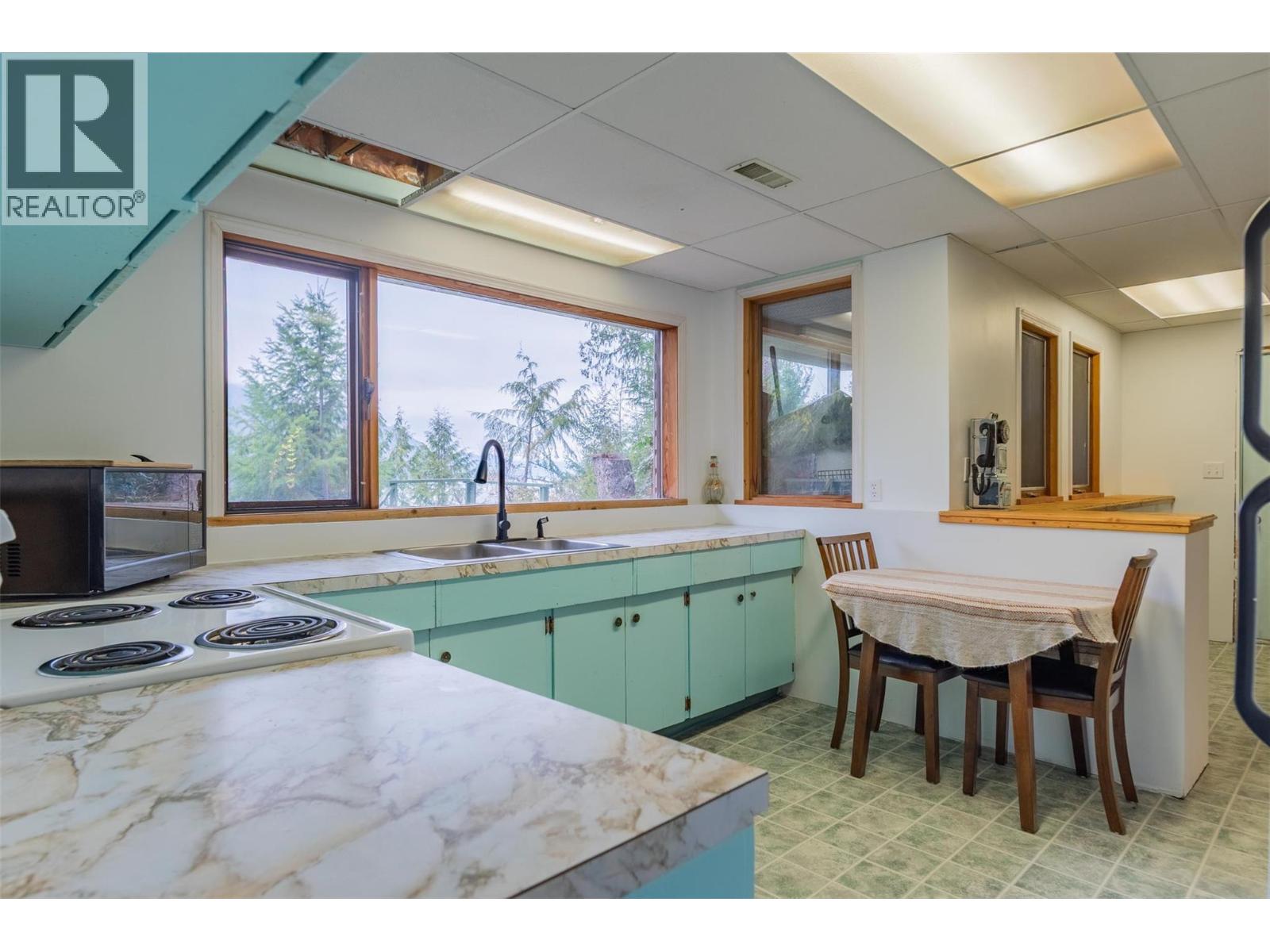 2071 Massie Road - 40