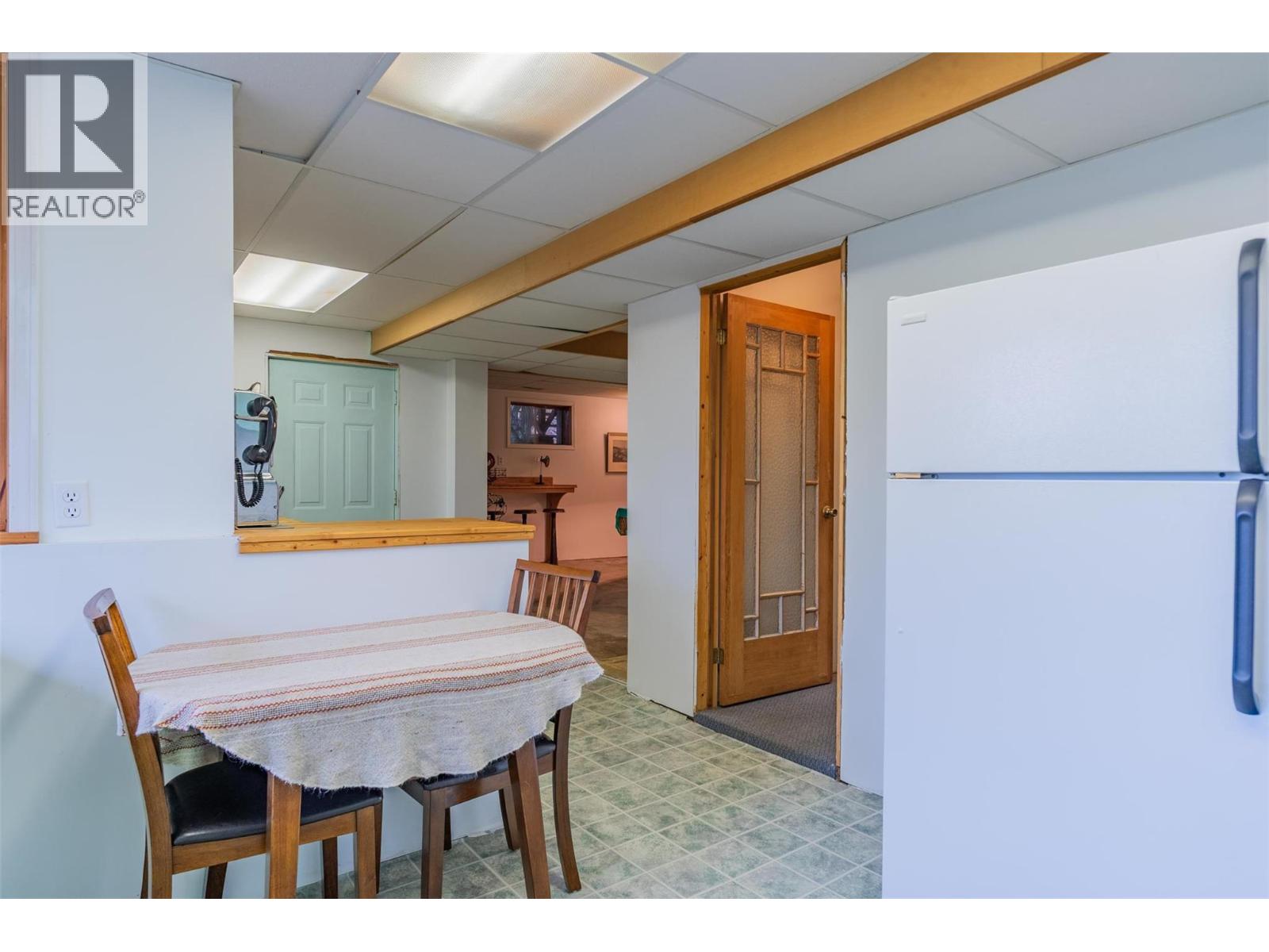 2071 Massie Road, Christina Lake