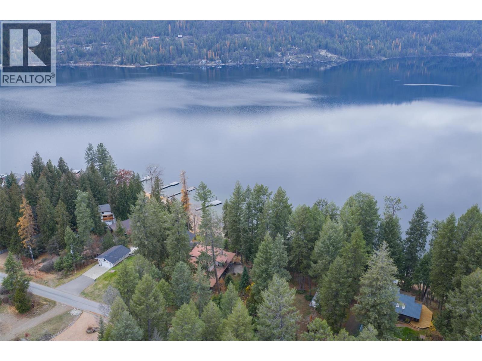 2071 Massie Road, Christina Lake