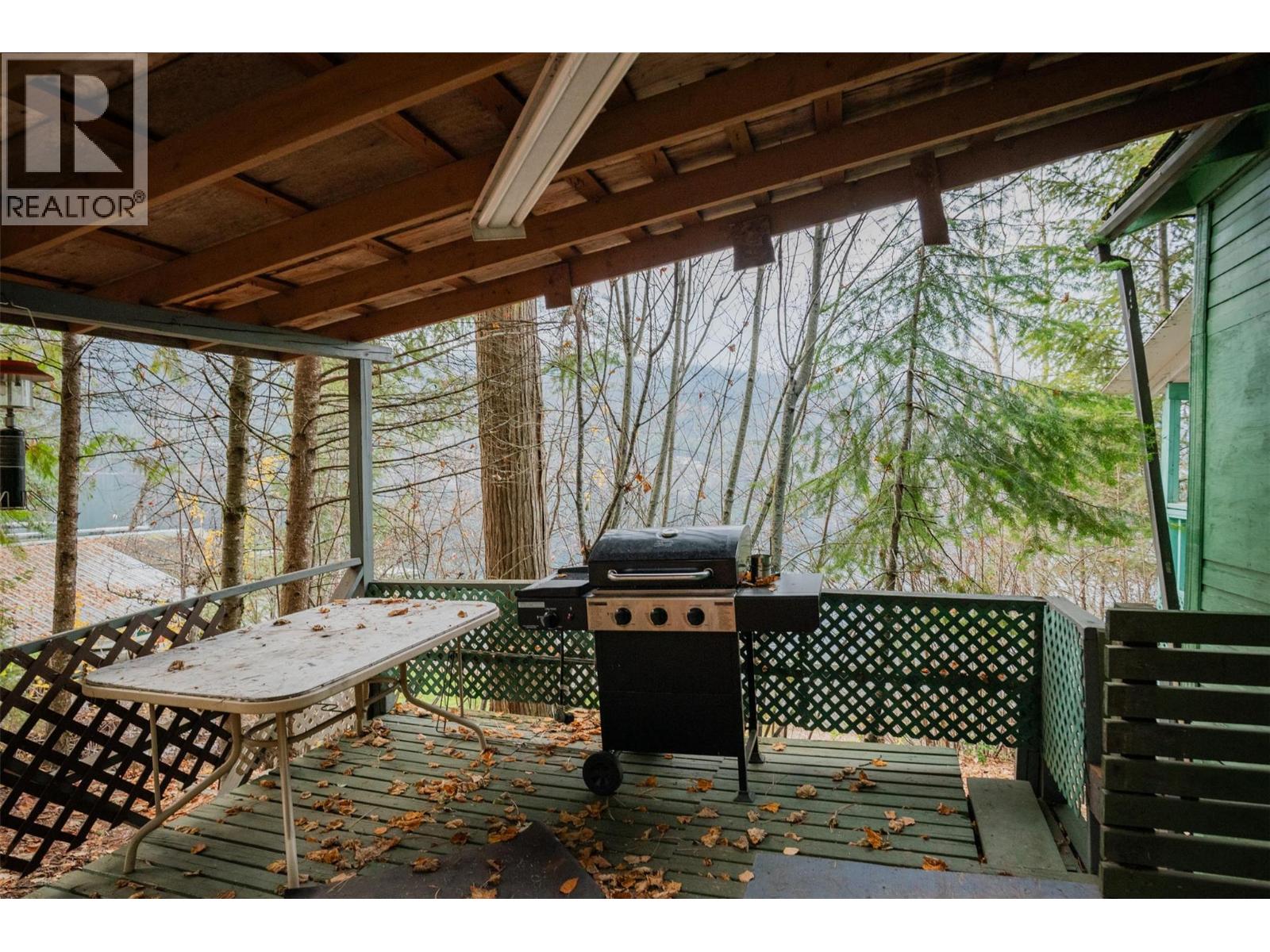 2071 Massie Road - 70