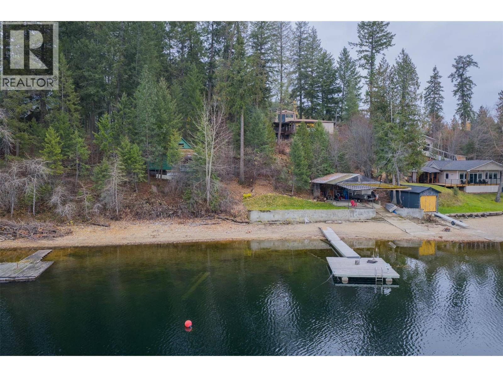 2071 Massie Road, Christina Lake