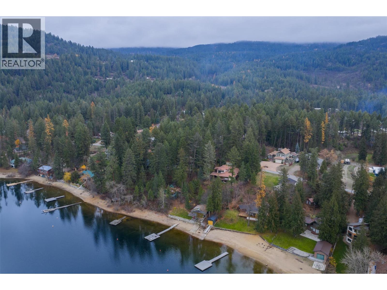 2071 Massie Road, Christina Lake