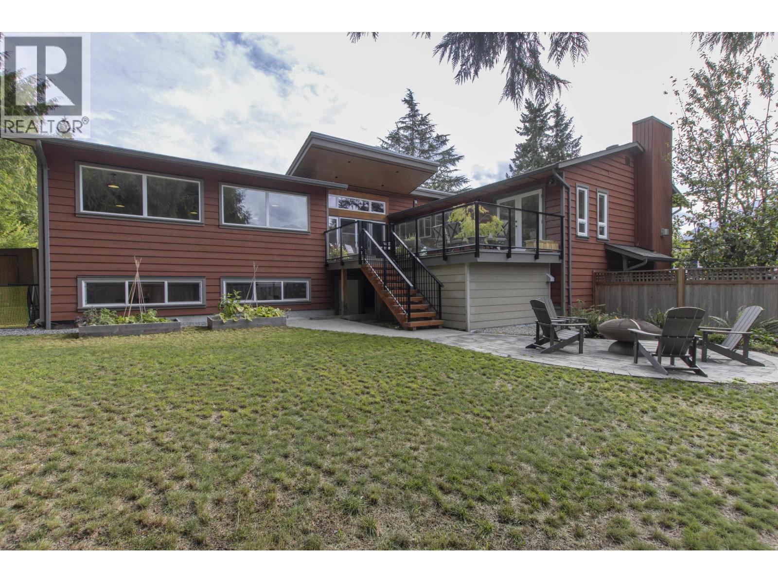 40211 KINTYRE DRIVE, Squamish