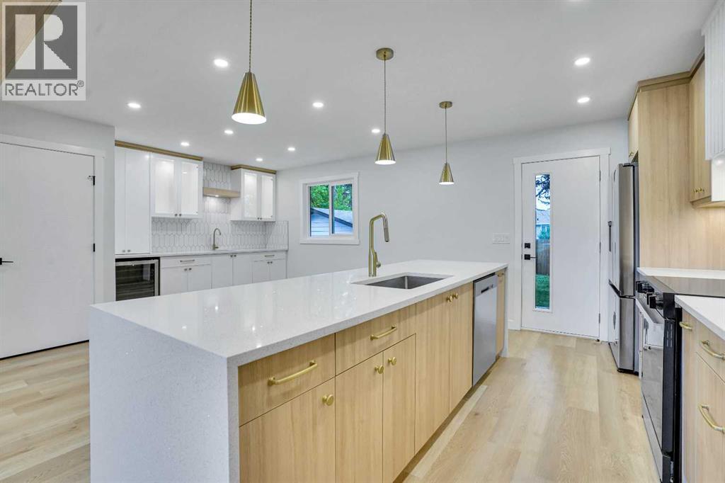 Single Family House 3 Level for Sale in  Allandale Close SE Acadia Calgary 