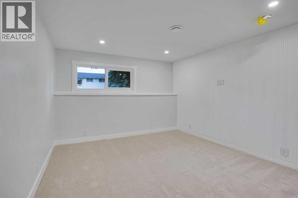 Single Family House 3 Level for Sale in  Allandale Close SE Acadia Calgary 