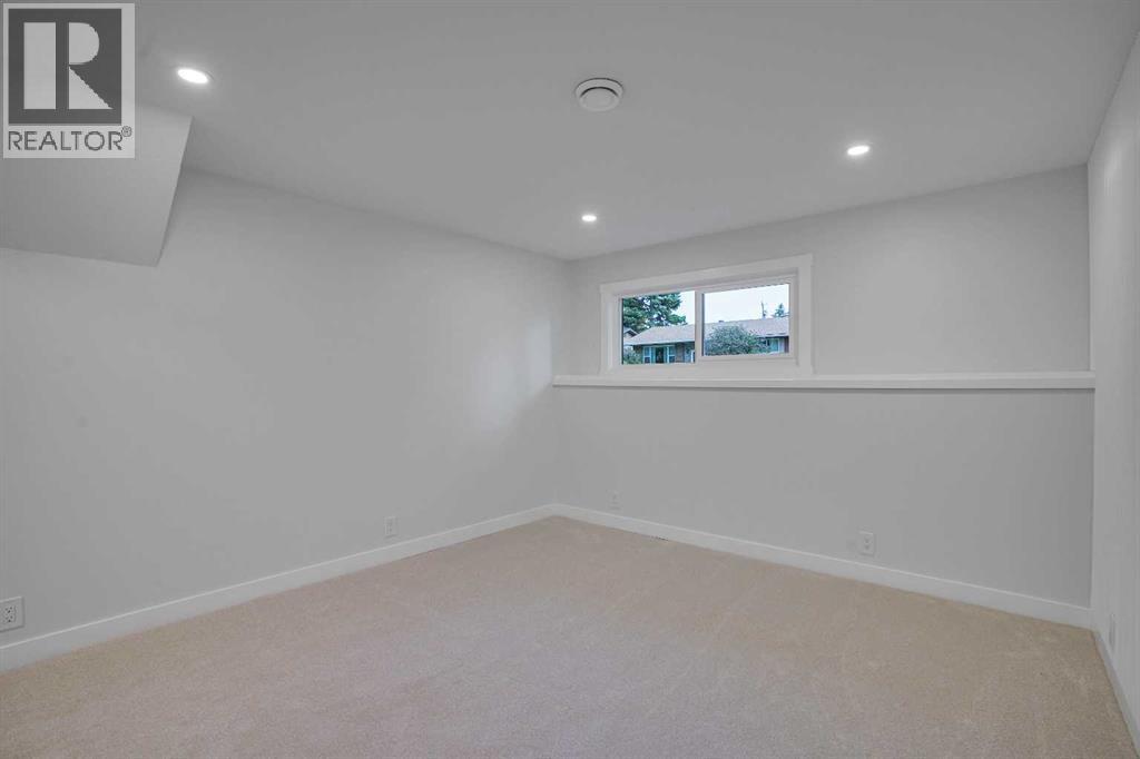 Single Family House 3 Level for Sale in  Allandale Close SE Acadia Calgary 