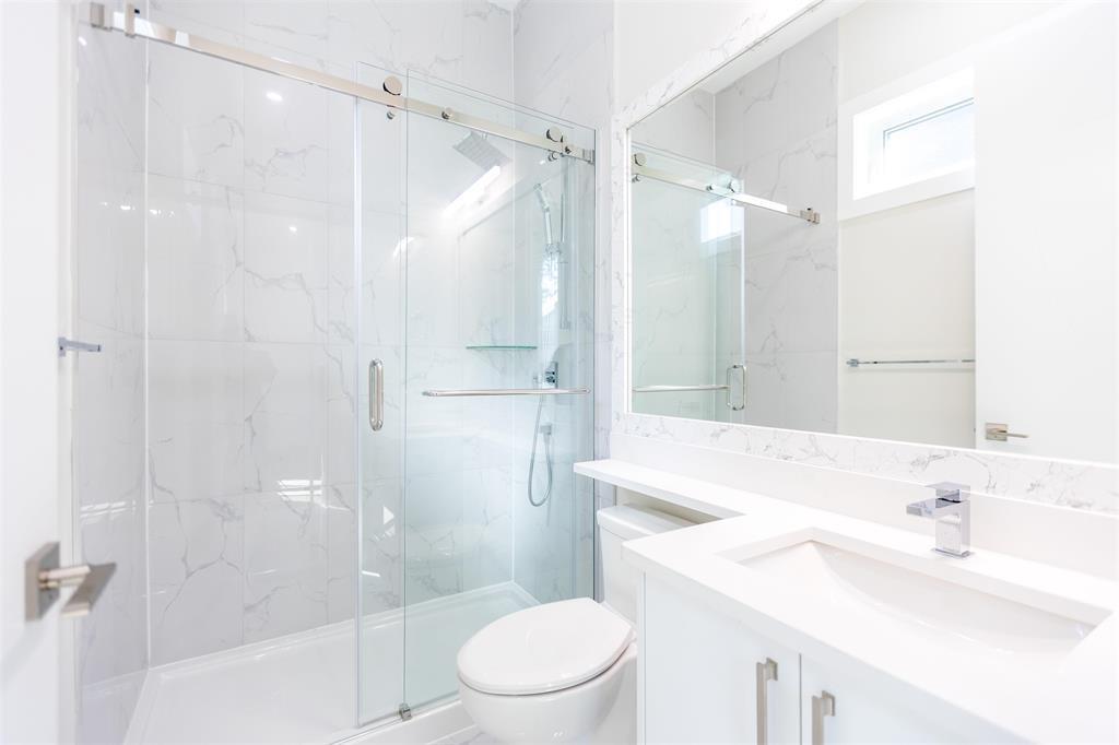 11668 95A Avenue, Delta