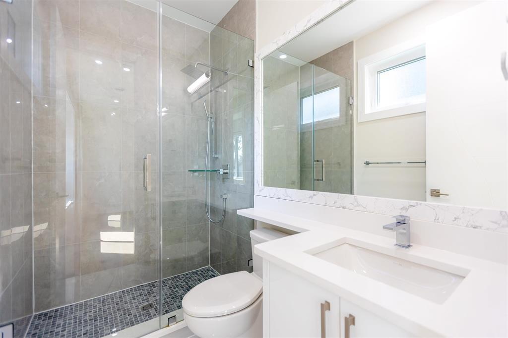 11668 95A Avenue, Delta