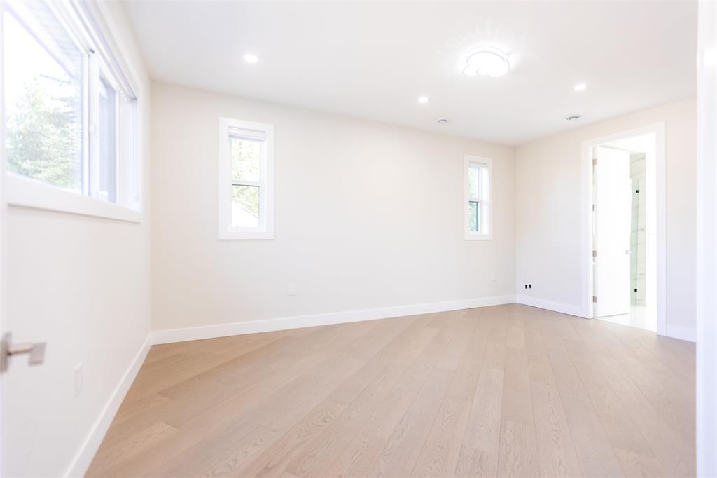 11668 95A Avenue, Delta