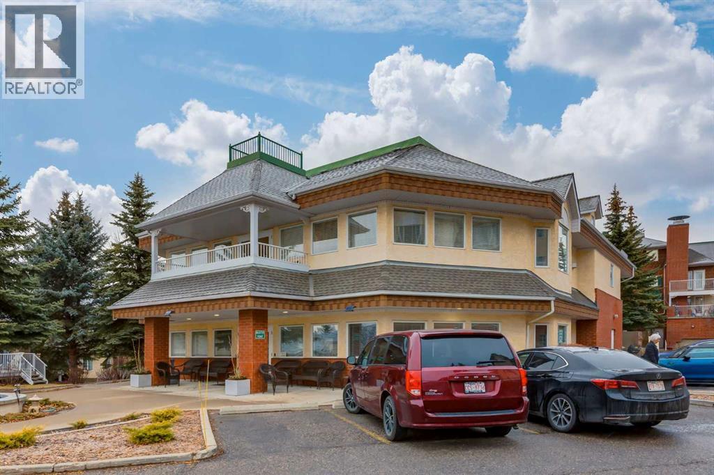 Single Family House for Sale in   Sienna Park Green SW Signal Hill Calgary 