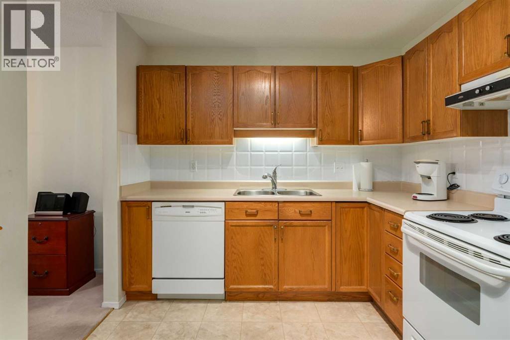 Single Family House for Sale in   Sienna Park Green SW Signal Hill Calgary 