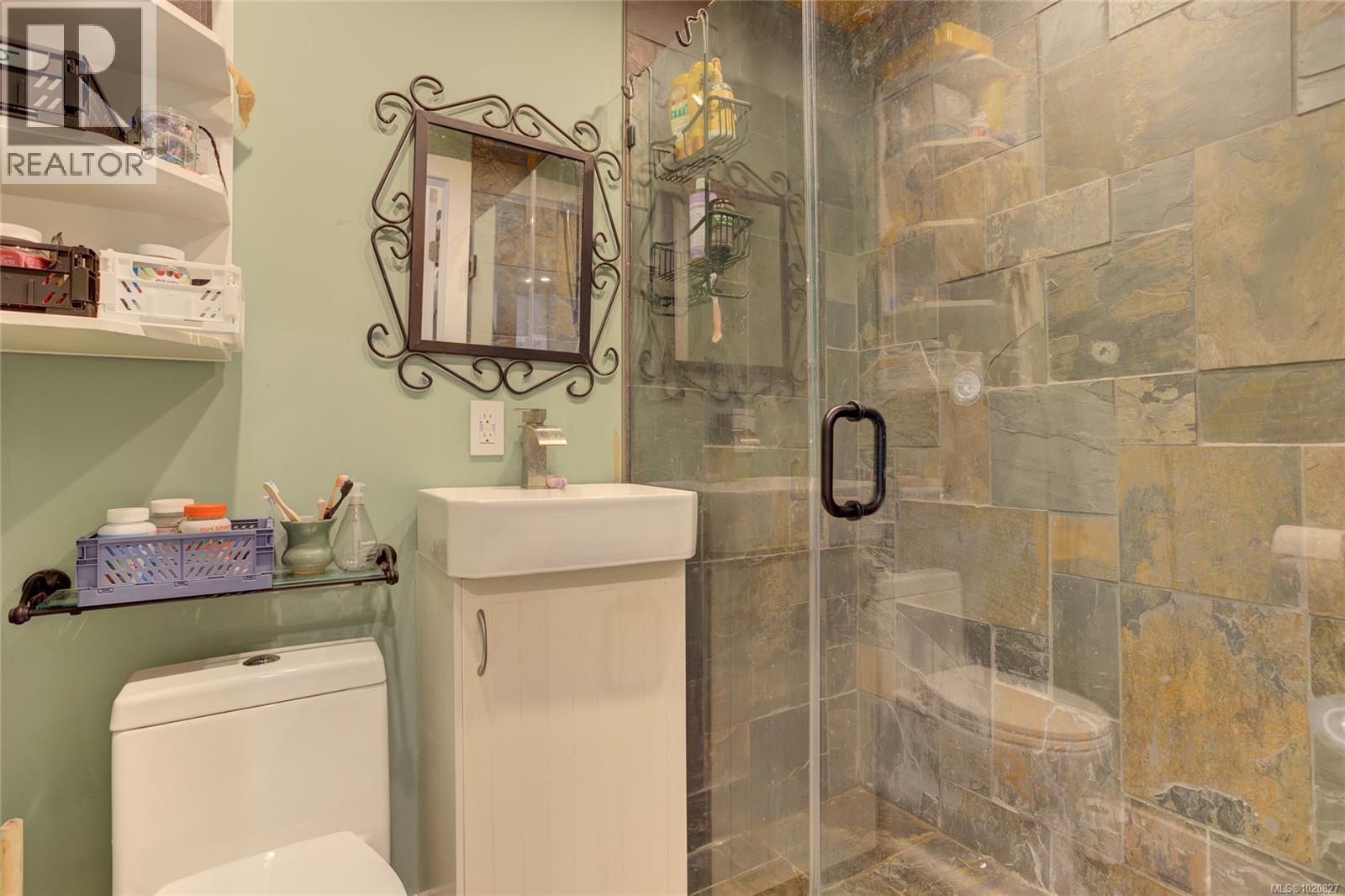 4017 Ross Rd, Nanaimo