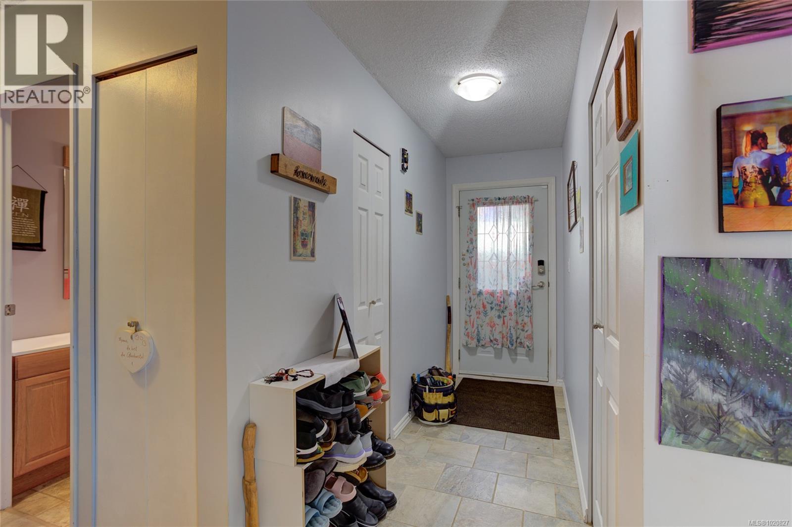 4017 Ross Rd, Nanaimo