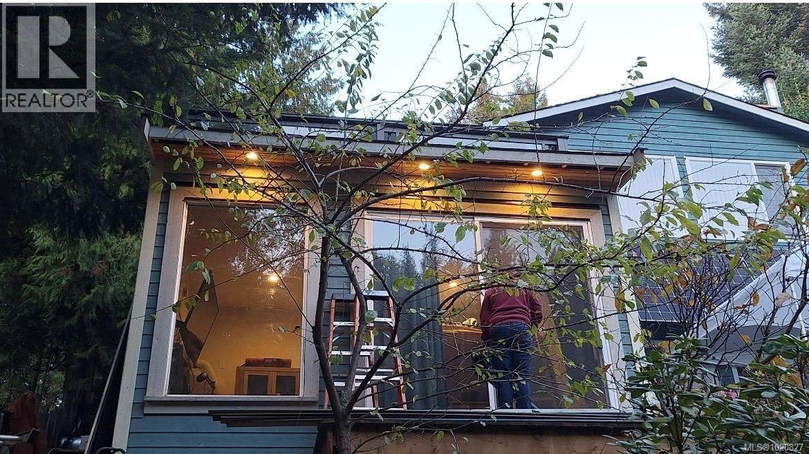 4017 Ross Rd, Nanaimo