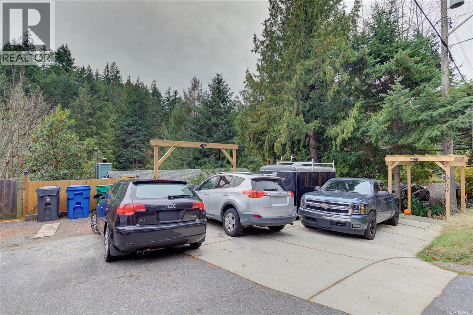 4017 Ross Rd, Nanaimo