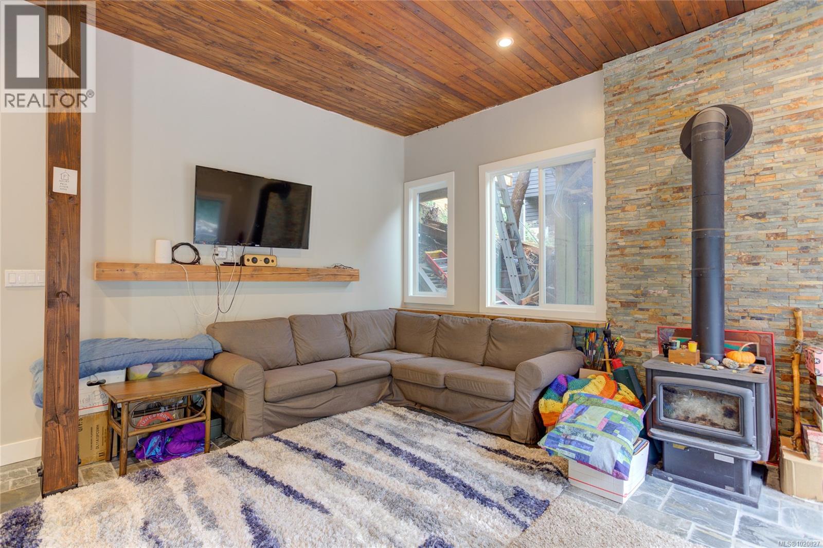 4017 Ross Rd, Nanaimo