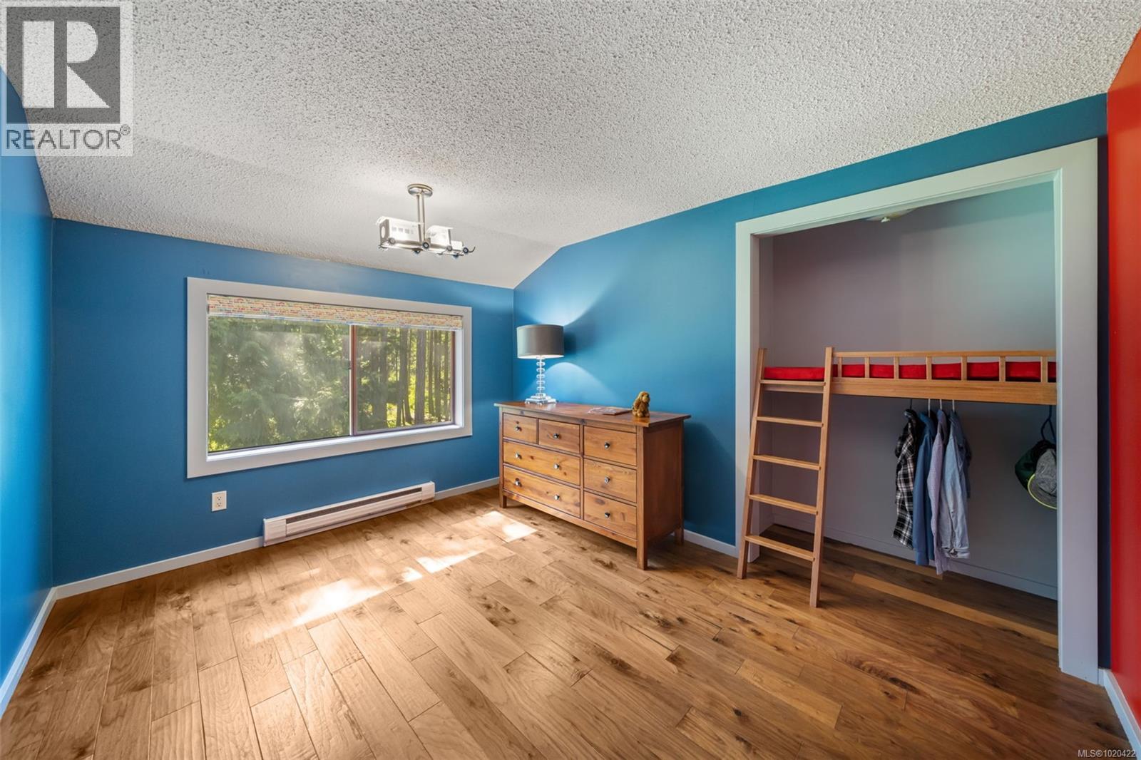 3281 McGuire Way, Nanaimo