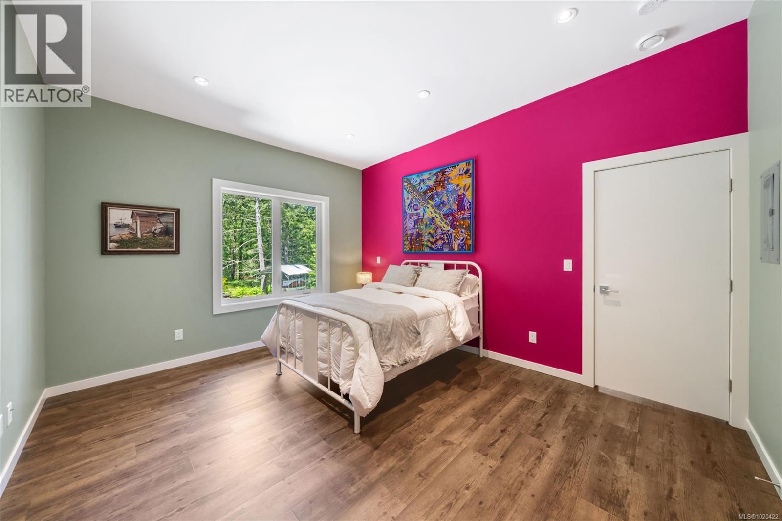 3281 McGuire Way, Nanaimo