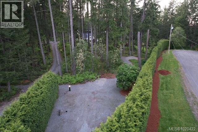 3281 McGuire Way, Nanaimo