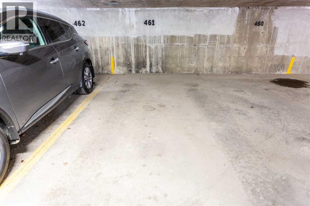 Single Family House for Sale in   Dalton Drive NW Dalhousie Calgary 