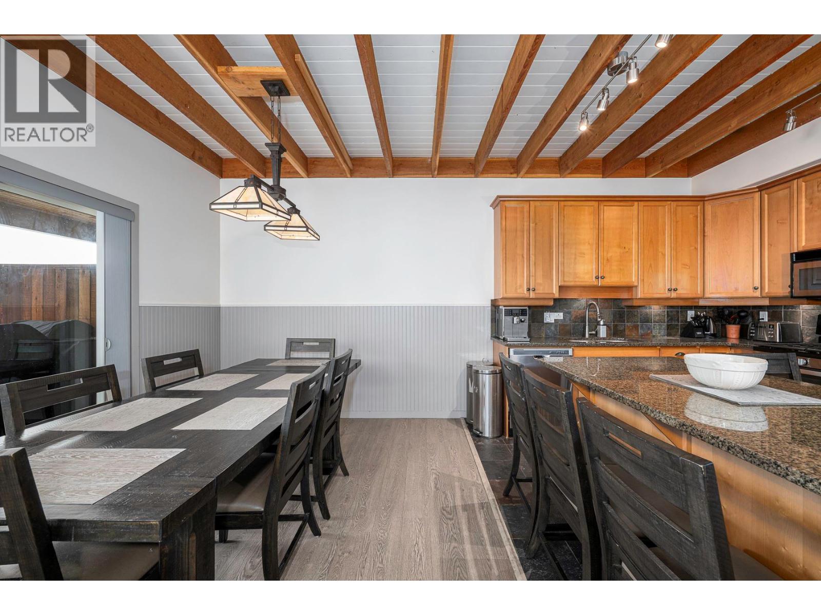 5940 Snowpines Way Unit# 2, Big White