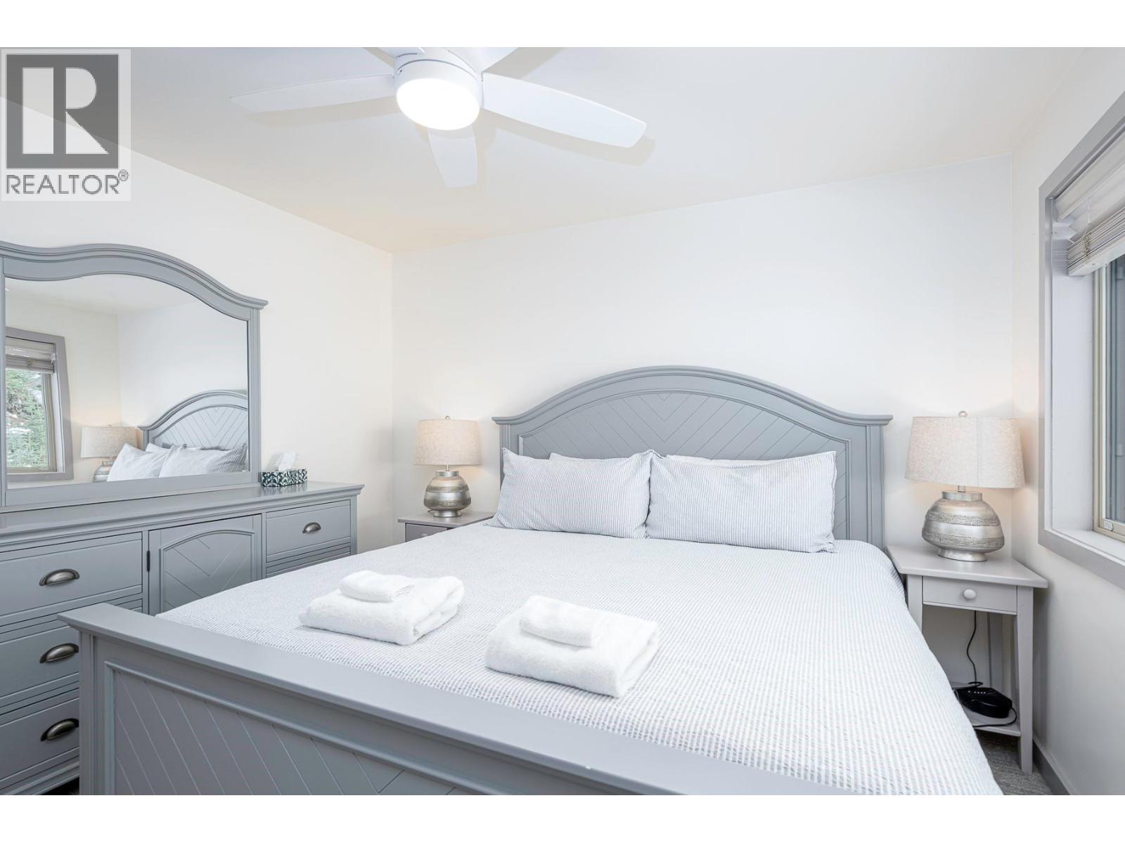 5940 Snowpines Way Unit# 2, Big White