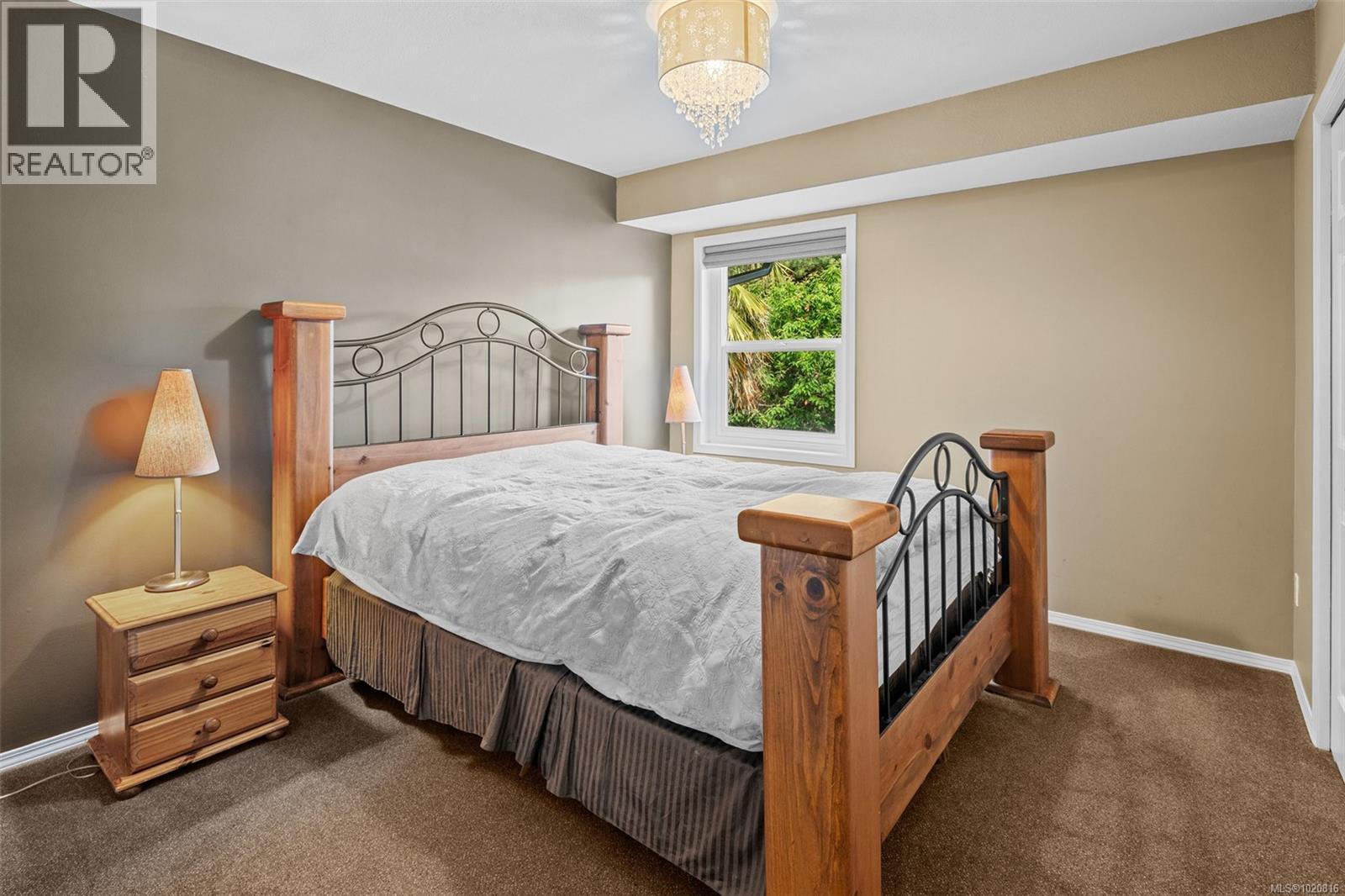  2013 Ferndale Road, Saanich