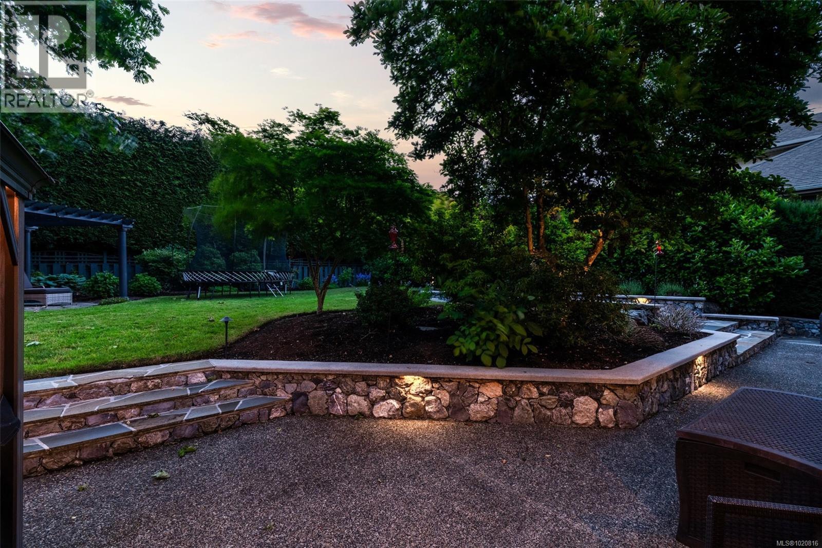  2013 Ferndale Road, Saanich