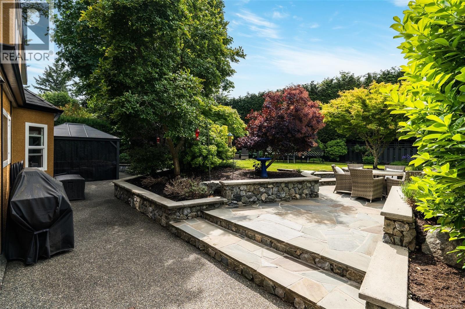  2013 Ferndale Road, Saanich