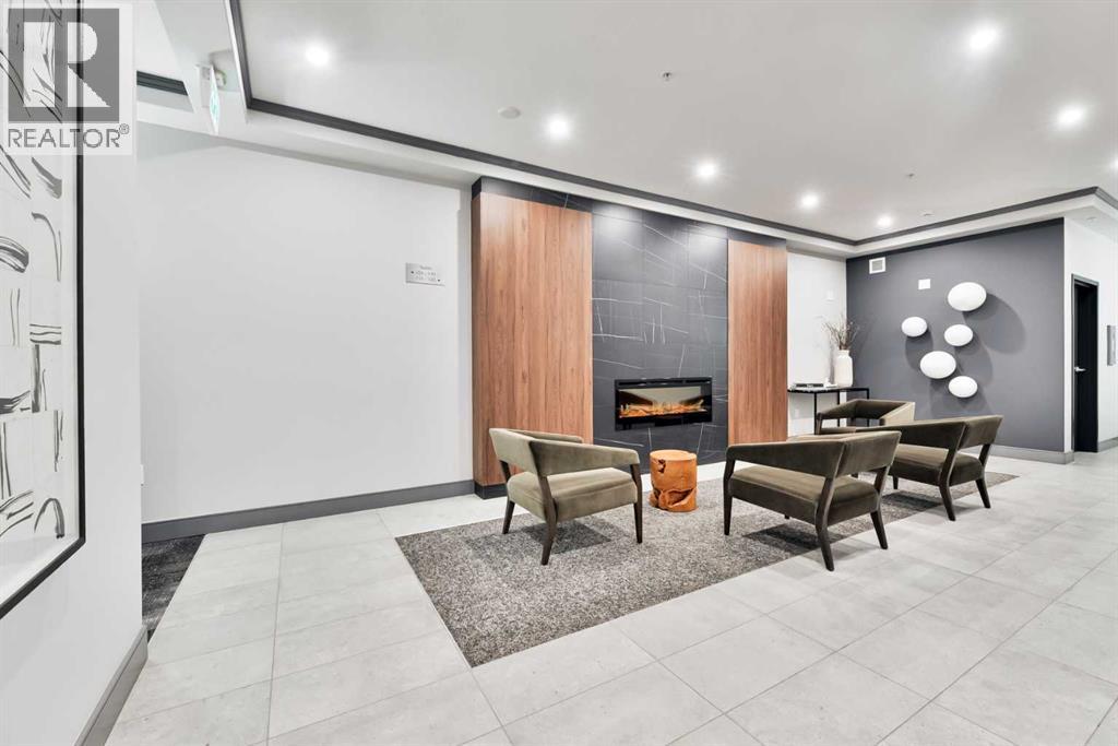 Single Family House for Sale in    Avenue SW Springbank Hill Calgary 