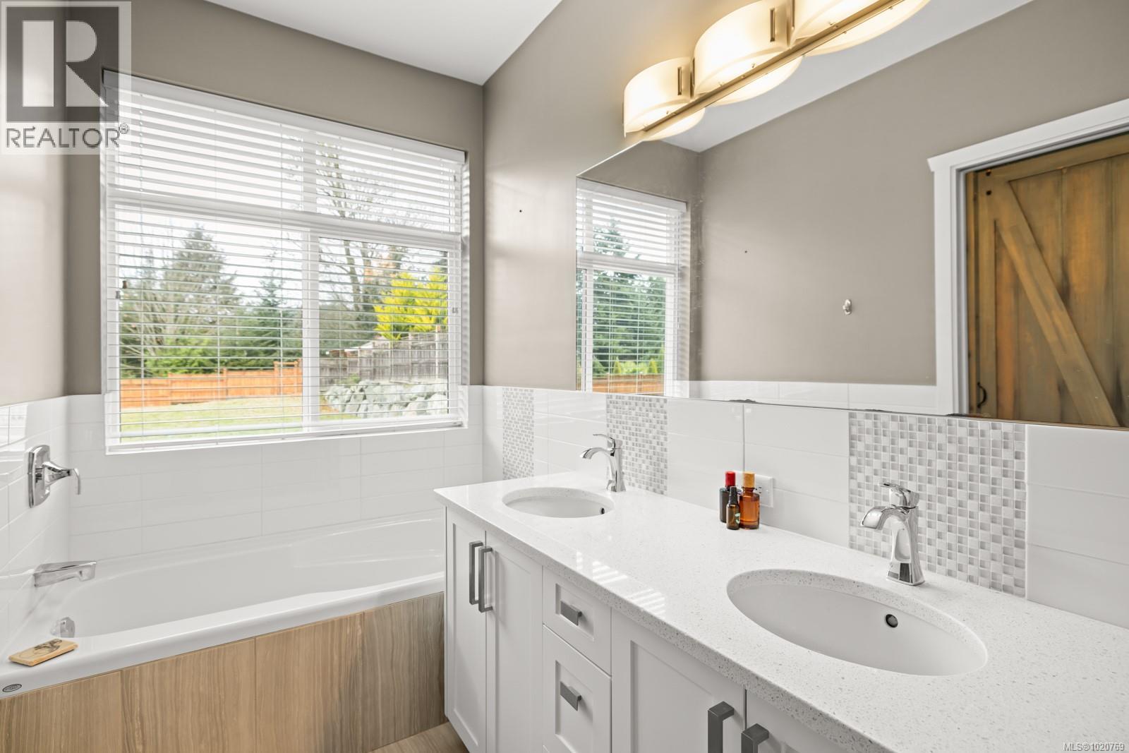 2486 Anthony Pl, Sooke