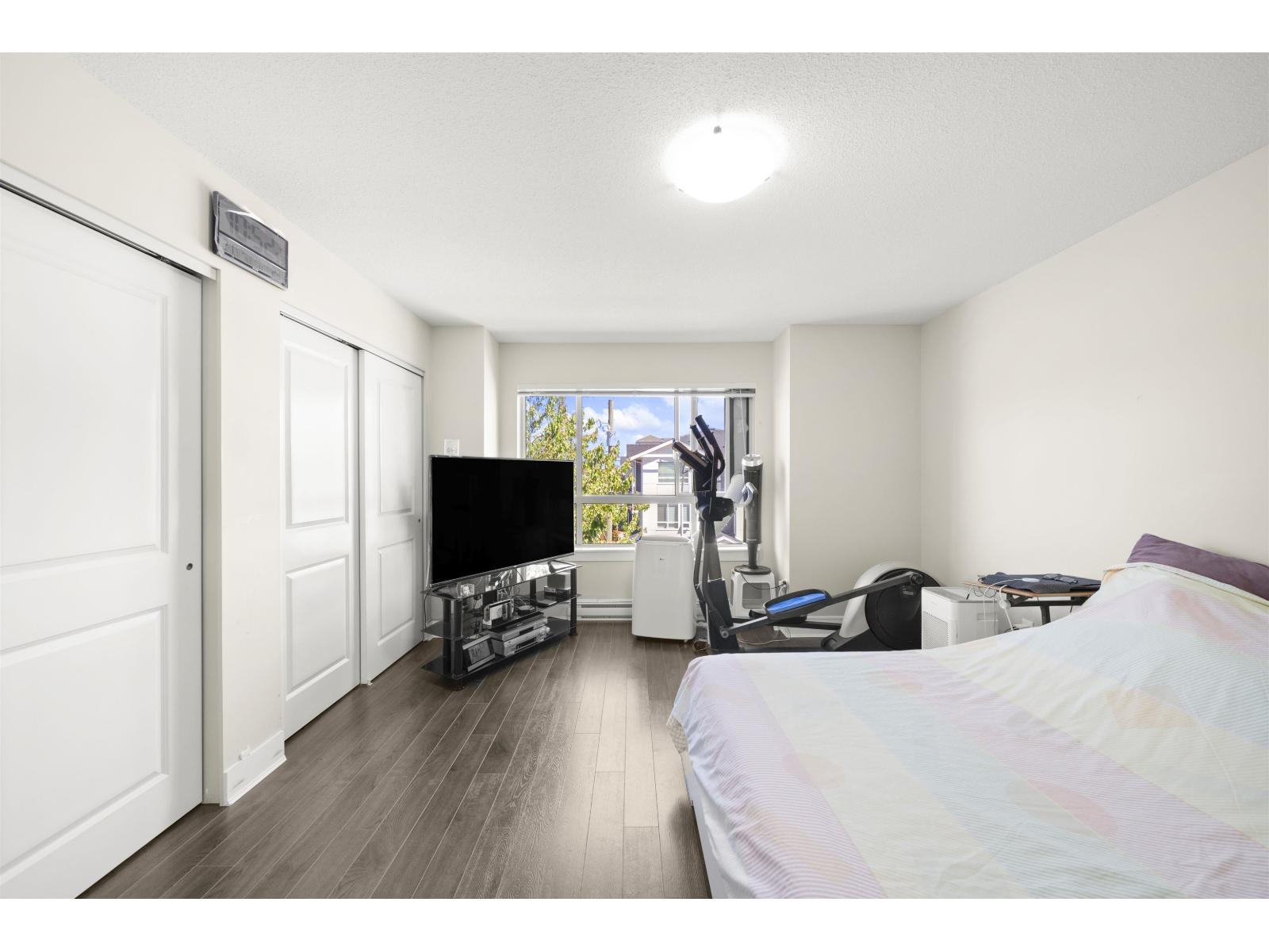 4 19752 55A AVENUE, Langley